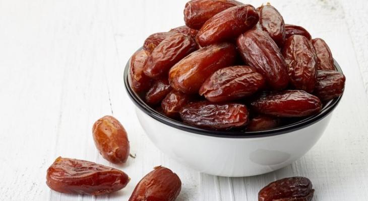 Dates Are Great For Gift Giving
